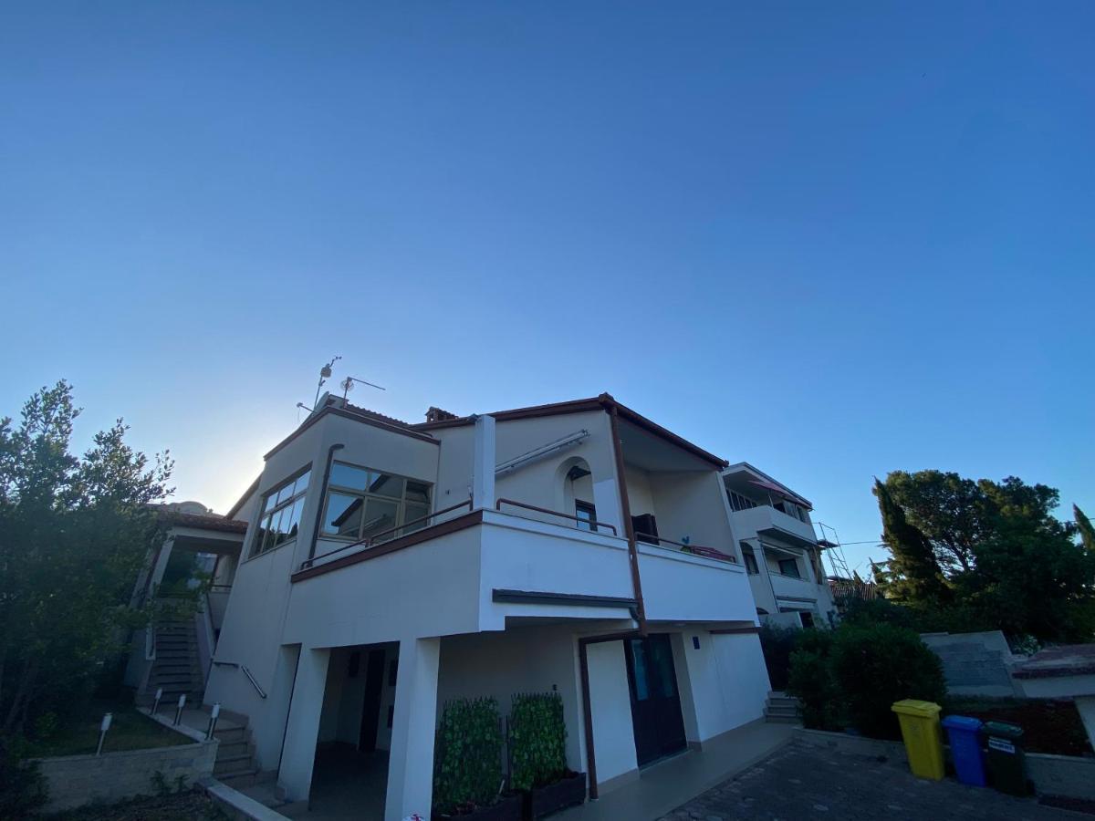 Cukon Holiday Home Premantura Exterior foto